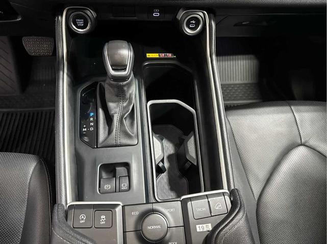 Photo of 2024 Wind Chill Pearl Toyota Grand Highlander