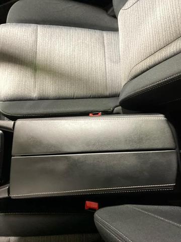 Photo of 2023 White Nissan Rogue