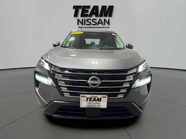 Photo of 2024 Gun Metallic Nissan Rogue