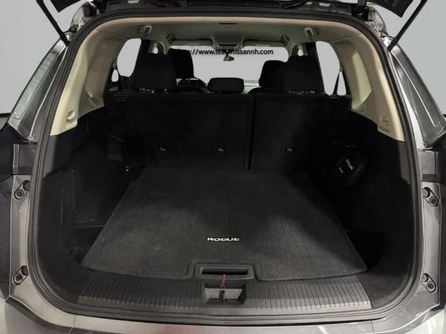 Photo of 2024 Gun Metallic Nissan Rogue