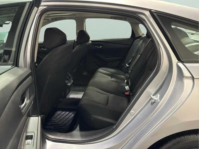 Photo of 2025 Solar Silver Metallic Honda Accord