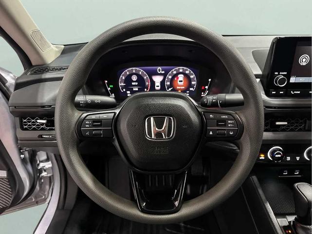 Photo of 2025 Solar Silver Metallic Honda Accord
