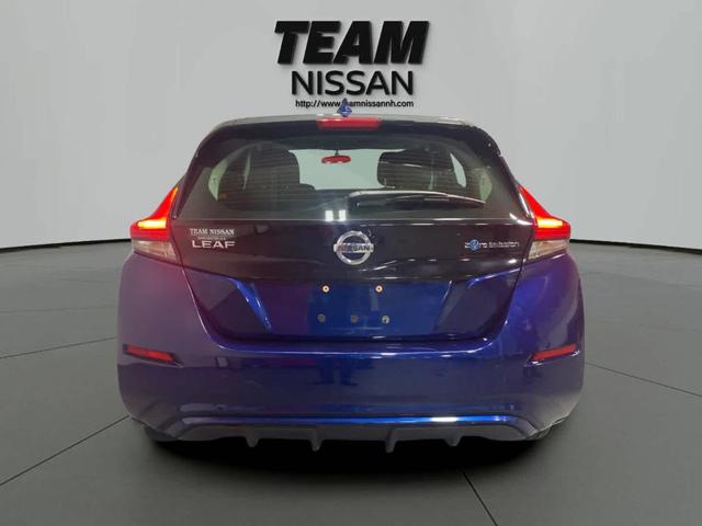 Photo of 2019 Gray Nissan Leaf