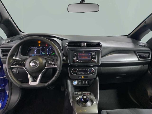 Photo of 2019 Gray Nissan Leaf