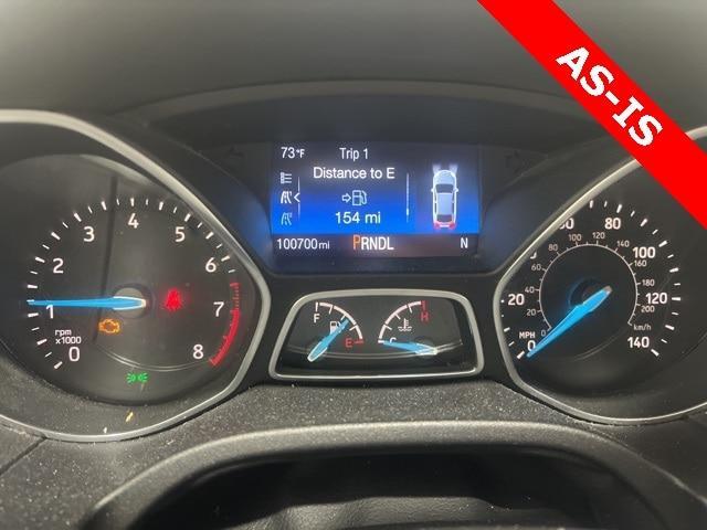 Photo of 2015 Oxford White Ford Focus