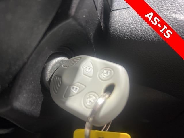 Photo of 2015 Oxford White Ford Focus