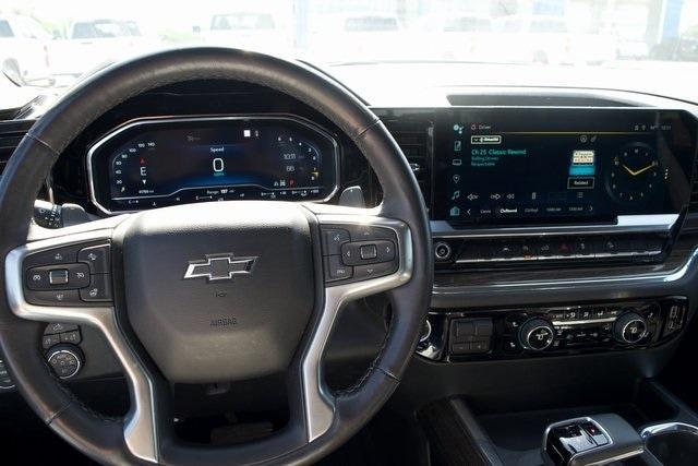 Photo of 2023 Gray Chevrolet Silverado 1500