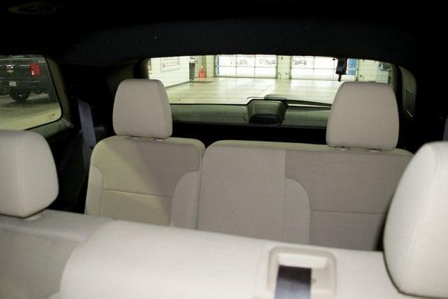 Photo of 2023 Black Chevrolet Traverse