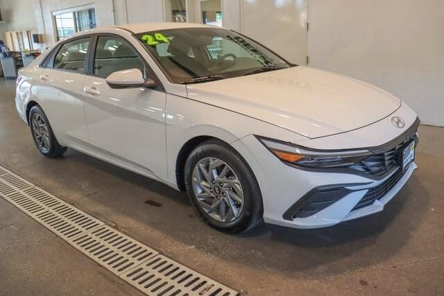 2024 Hyundai Elantra