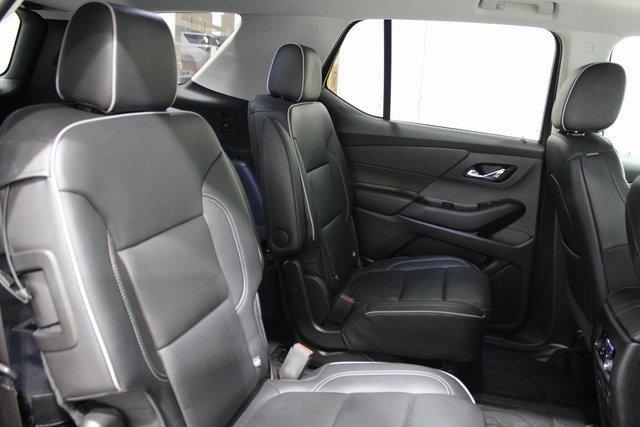 Photo of 2020 Summit White Chevrolet Traverse
