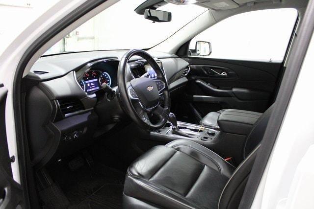 Photo of 2020 Summit White Chevrolet Traverse
