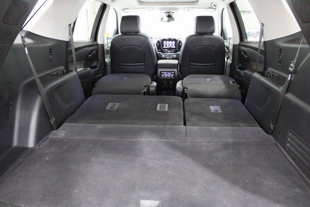 Photo of 2020 Summit White Chevrolet Traverse