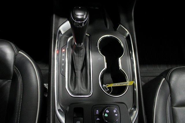 Photo of 2020 Summit White Chevrolet Traverse