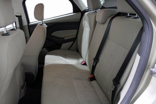 Photo of 2018 White Gold Metallic Ford Focus