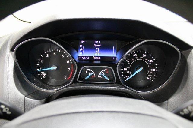 Photo of 2018 White Gold Metallic Ford Focus