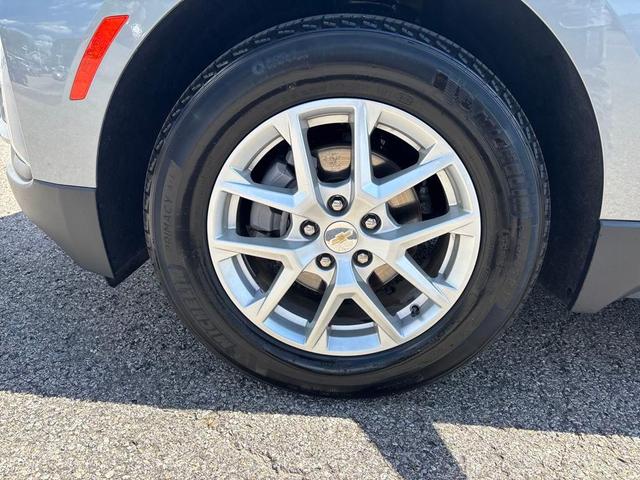 Photo of 2023 Sterling Gray Metallic Chevrolet Equinox