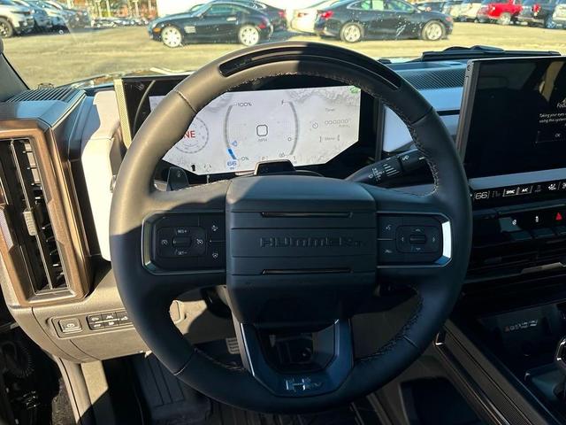 Photo of 2025 Black GMC HUMMER EV Pickup