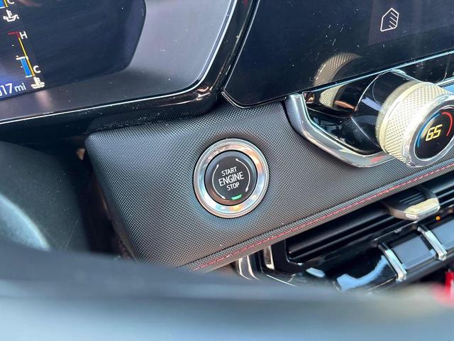 Photo of 2023 Nitro Yellow Chevrolet Colorado