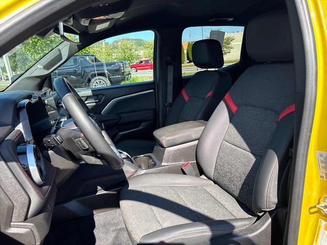 Photo of 2023 Nitro Yellow Chevrolet Colorado