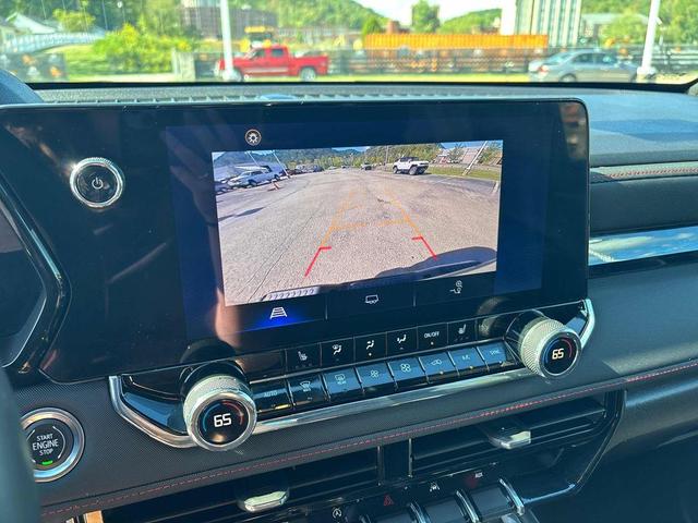 Photo of 2023 Nitro Yellow Chevrolet Colorado