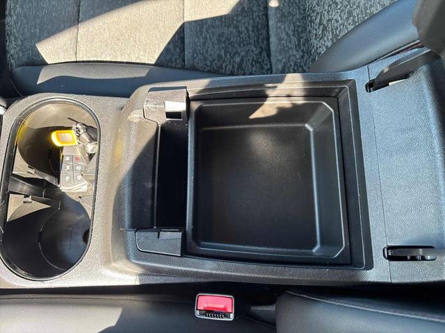 Photo of 2023 Nitro Yellow Chevrolet Colorado