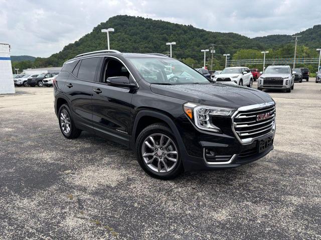 Photo of 2023 Ebony Twilight Metallic GMC Terrain