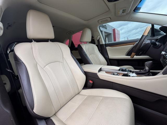 Photo of 2018 Silver Lexus RX 350