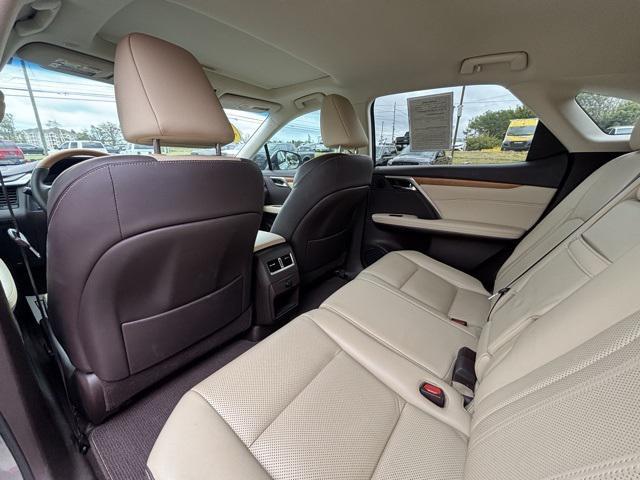 Photo of 2018 Silver Lexus RX 350