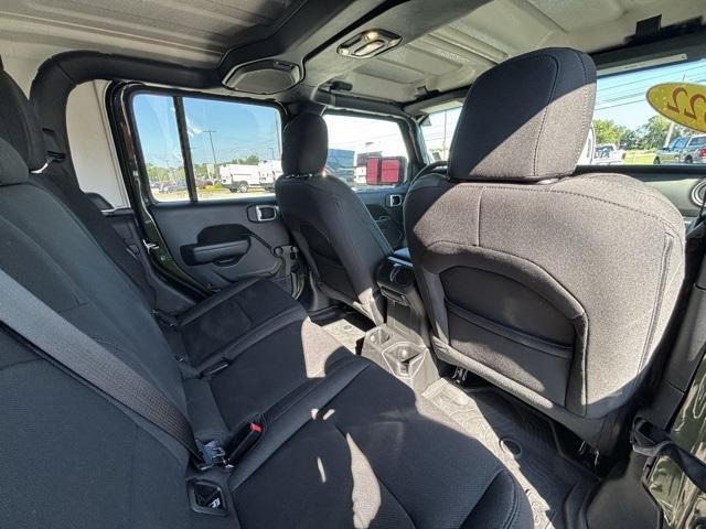 Photo of 2022 Sarge Green Clearcoat Jeep Gladiator