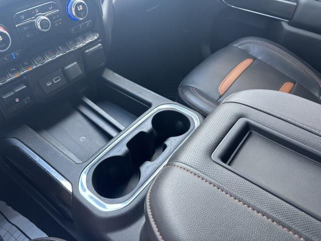 Photo of 2020 Onyx Black GMC Sierra 1500
