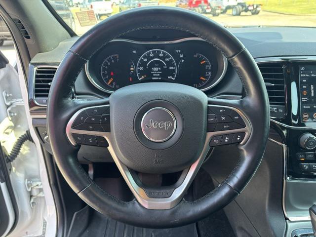 Photo of 2021 Bright White Clearcoat Jeep Grand Cherokee