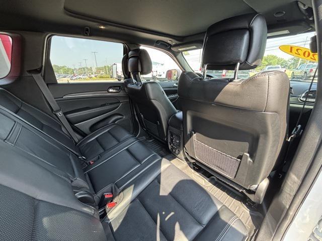 Photo of 2021 Bright White Clearcoat Jeep Grand Cherokee