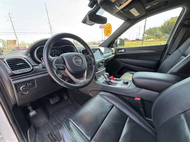 Photo of 2021 Bright White Clearcoat Jeep Grand Cherokee