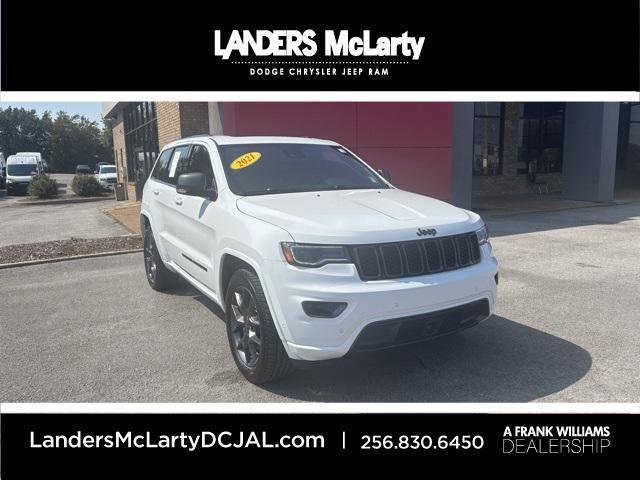 Photo of 2021 Bright White Clearcoat Jeep Grand Cherokee