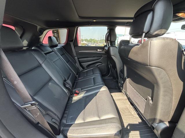 Photo of 2021 Bright White Clearcoat Jeep Grand Cherokee
