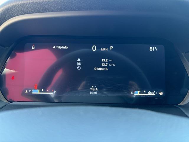Photo of 2025 Silver Zynith Jeep Grand Cherokee