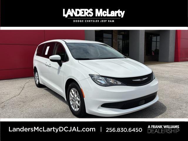 2023 Chrysler Voyager