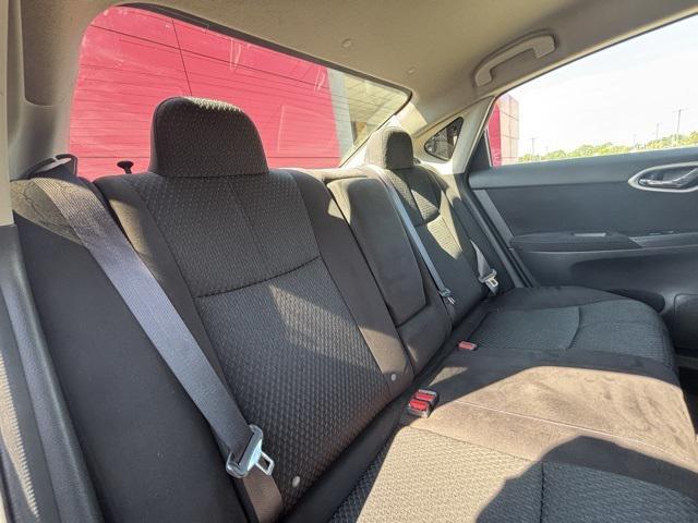 Photo of 2015 Super Black Nissan Sentra