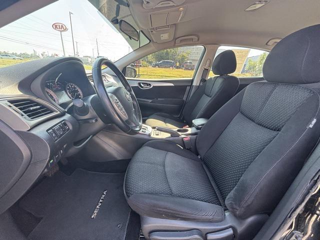 Photo of 2015 Super Black Nissan Sentra