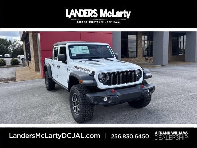 Photo of 2025 Bright White Clearcoat Jeep Gladiator