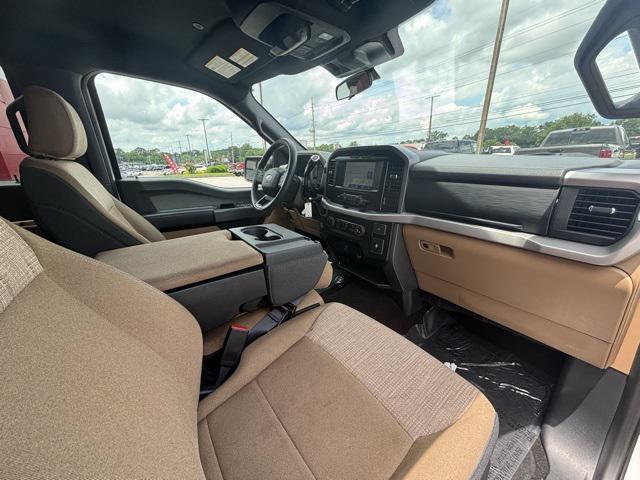 Photo of 2023 Oxford White Ford F-150