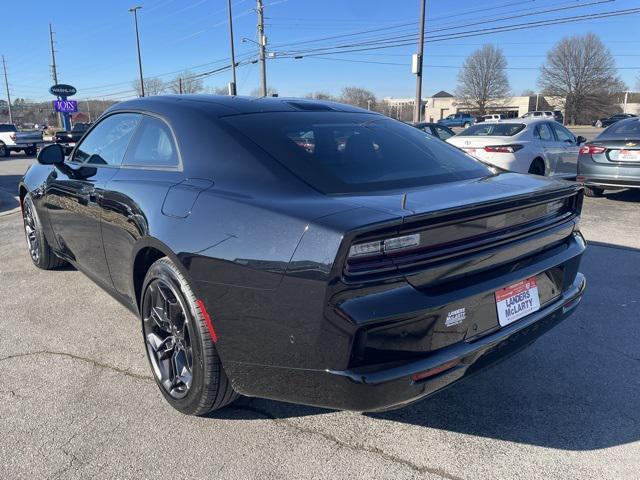 Photo of 2025 Diamond Black Crystal Pearlcoat Dodge Charger Daytona