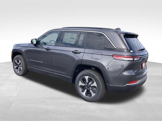 Photo of 2024 Baltic Gray Metallic Clearcoat Jeep Grand Cherokee 4xe