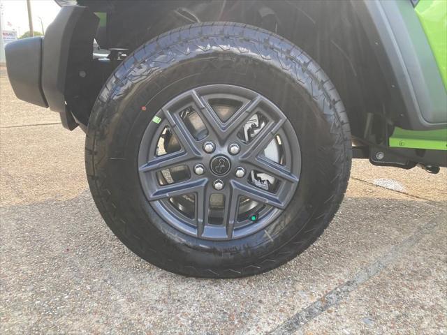 Photo of 2025 Mojito Clearcoat Jeep Wrangler