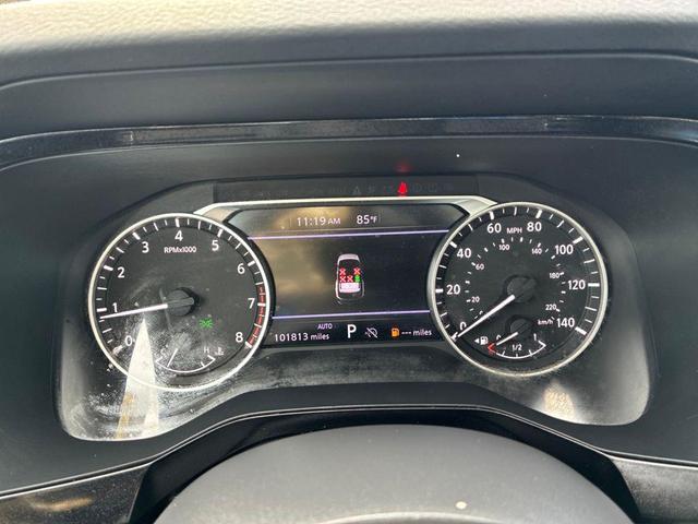 Photo of 2022 Super Black Nissan Pathfinder