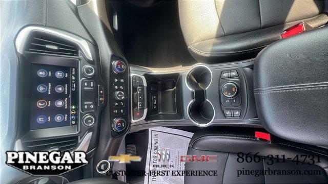 Photo of 2024 Ebony Twilight Metallic GMC Terrain