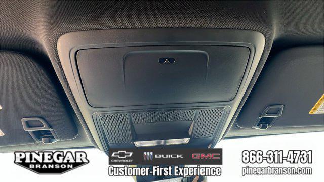 Photo of 2026 Summit White Chevrolet Equinox