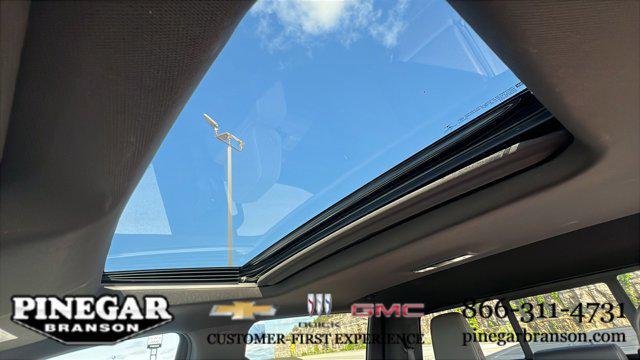 Photo of 2023 Summit White Chevrolet Silverado 1500