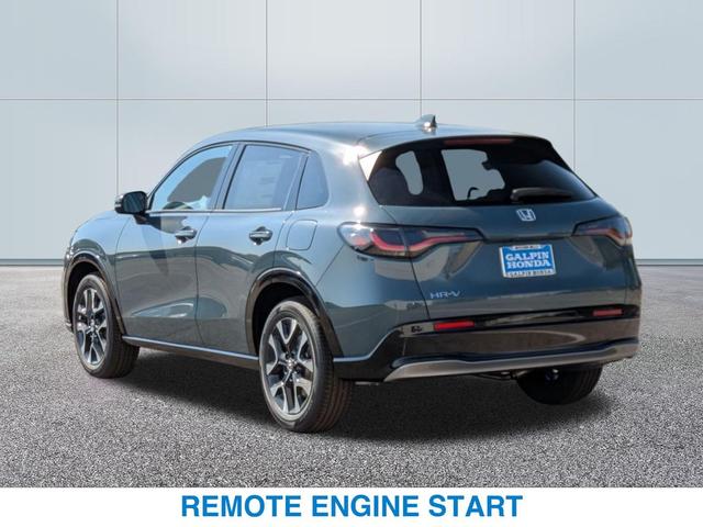 Photo of 2026 Nordic Forest Pearl Honda HR-V