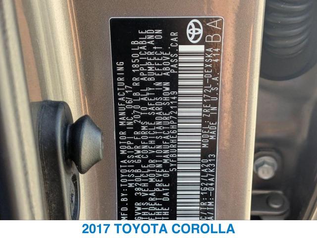 Photo of 2017 GRAY Toyota Corolla